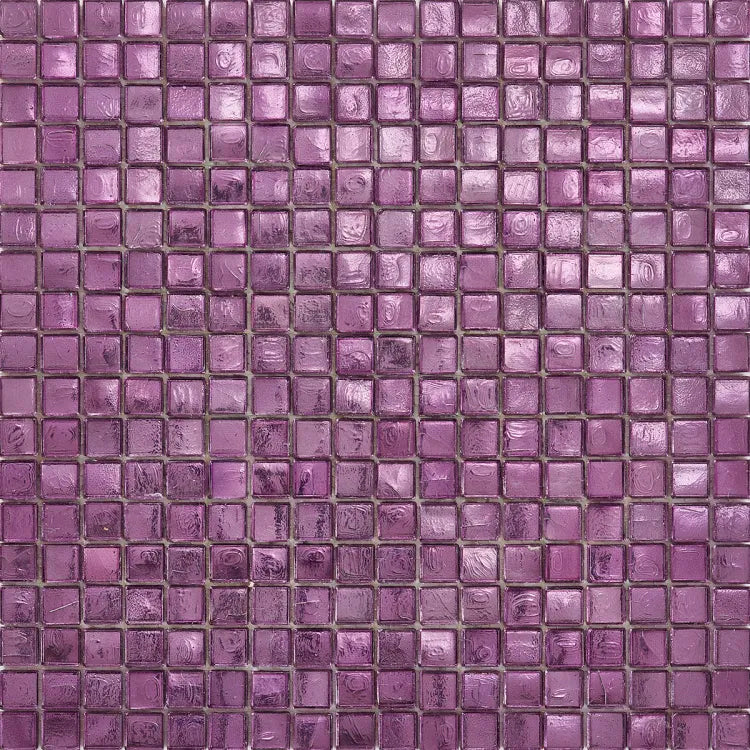 Discover the SICIS® Orchid Sheen glass mosaic for bathroom, pool and spa. Refined glass mosaic tiles with spectacular colour effect, Italian refinement and breathtaking presence, now available at the Tiamont Online Boutique.