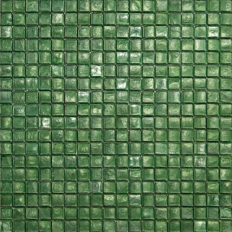 Discover the SICIS® Lime Moss glass mosaic for bathroom, pool and spa. Refined glass mosaic tiles with spectacular colour effect, Italian refinement and breathtaking presence, now available in the Tiamont online boutique.