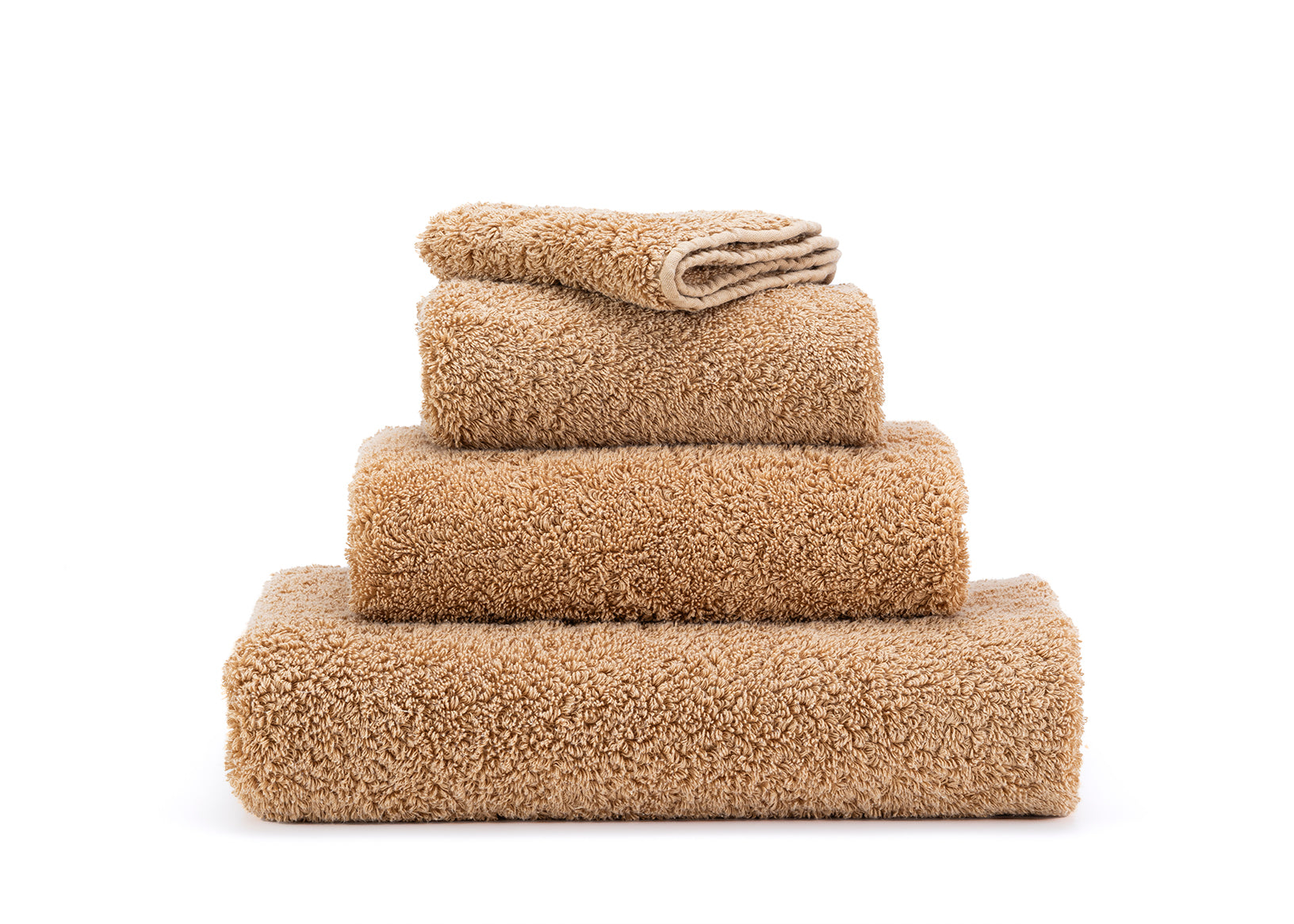 Premium towel set in Hazelnut made from Egyptian cotton, Tiamont Online Boutique, soft dense pile, refined colour for stylish bathrooms.